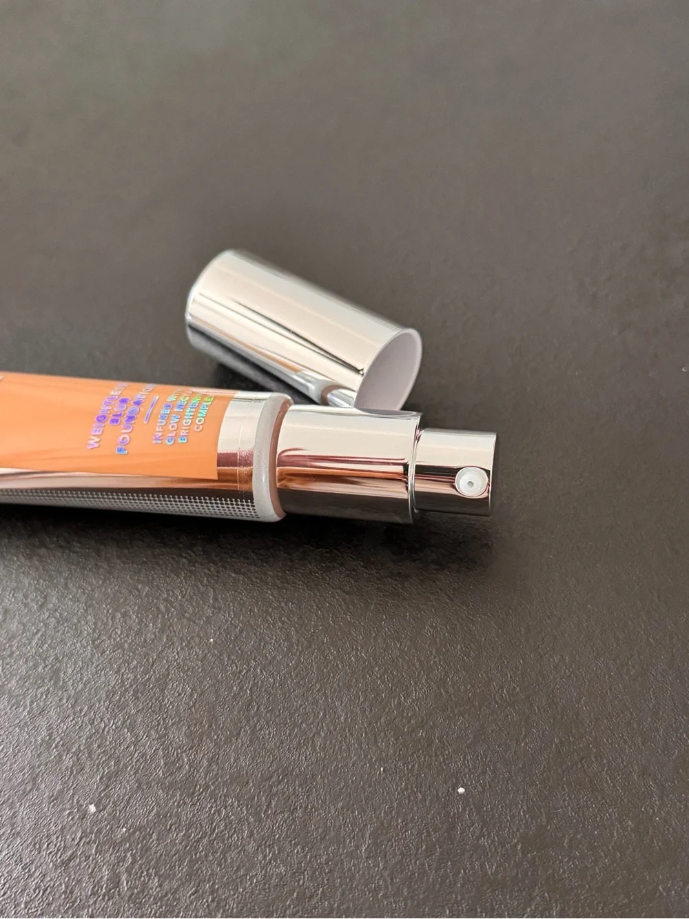 BECCA Skin Love Weightless Blur Foundation Tan NIB Discontinued
